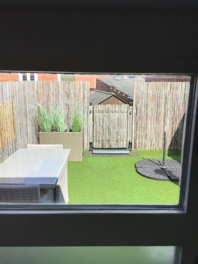 Kustverhuur, Appartement Sandra Breskens Eksteriør billede